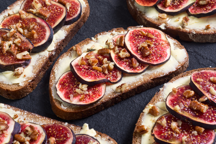 Cheese and figs on a crostini